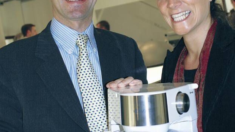 Kenwood vil beholde posisjonen og satser norsk