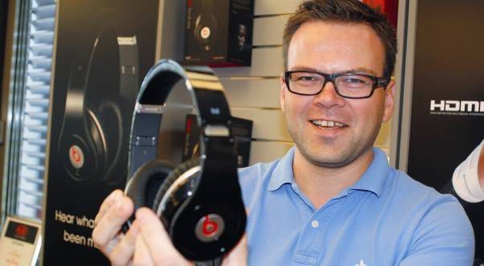 HODETELEFON FRA MONSTER