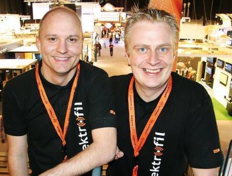 FÆRRE ELEKTROFILE men like stor omsetning