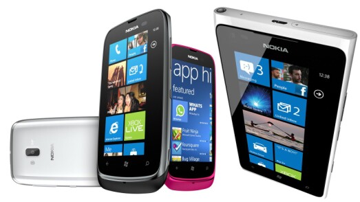 Nokia Lumia 610 og Lumia 900