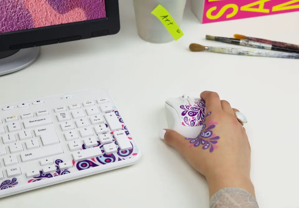 Logitech Global Graffiti Collection