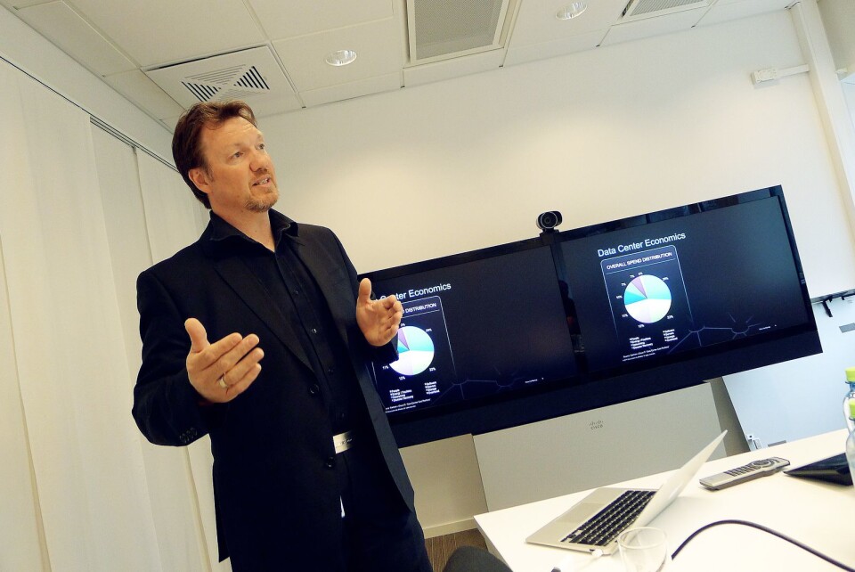 VERDEN GÅR VÅR VEI