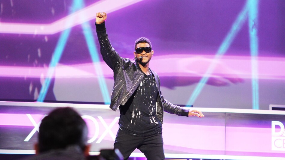 FRA SPILL- TIL UNDERHOLDNINGSMASKIN