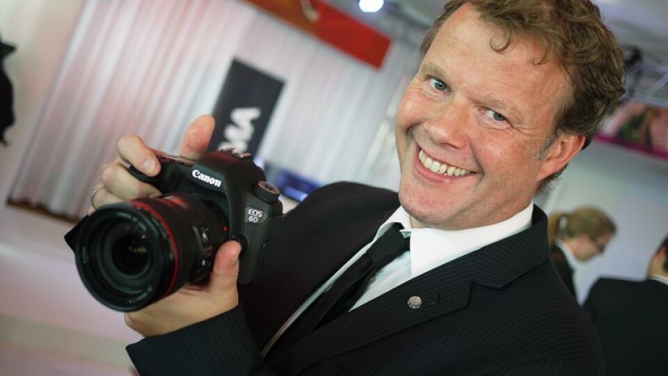 CANON MED WIFI OG SKYTJENESTE