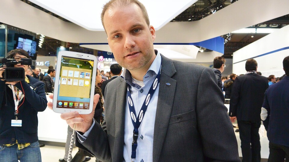 SAMSUNG I STRUPEN PÅ APPLE