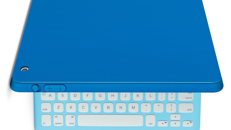 Logitech FabricSkin Keyboard Folio for iPad