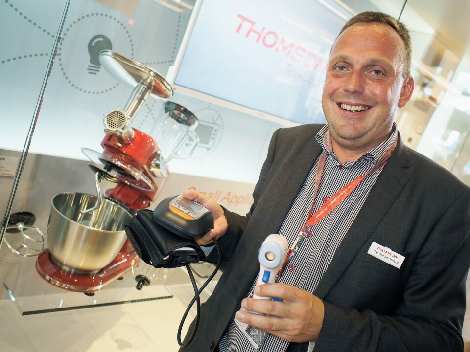 STRONG OGSÅ MED THOMSON-SMÅTT