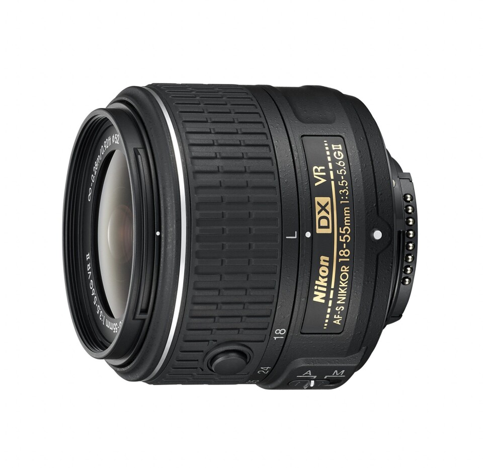 Nikon AF-S DX NIKKOR 18-55mm f/3.5-5.6 VR II