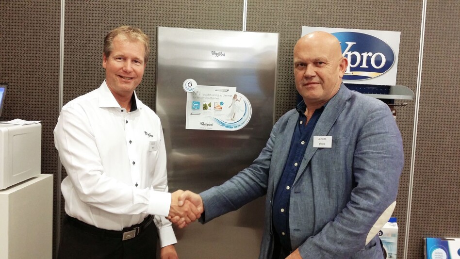 SERVICE PÅ BRYGGEKANTEN