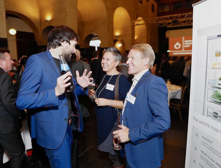 STOR INTERESSE FOR EE-AVFALL