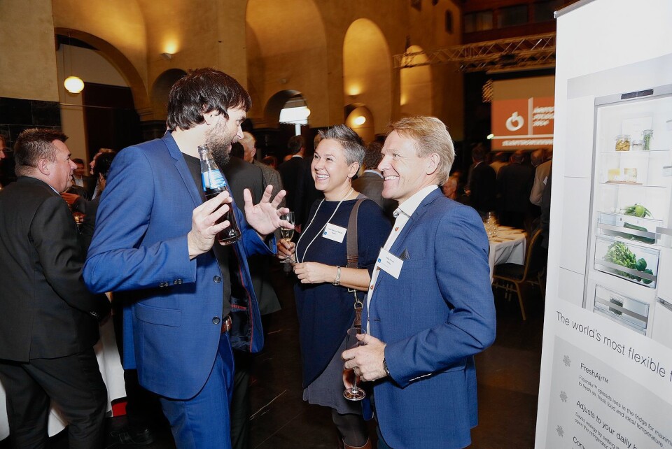 STOR INTERESSE FOR EE-AVFALL