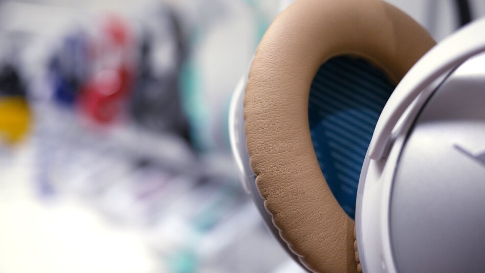 HODETELEFONER I MILLIONER