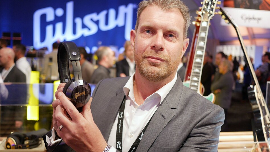 WOOX BLIR GIBSON INNOVATIONS