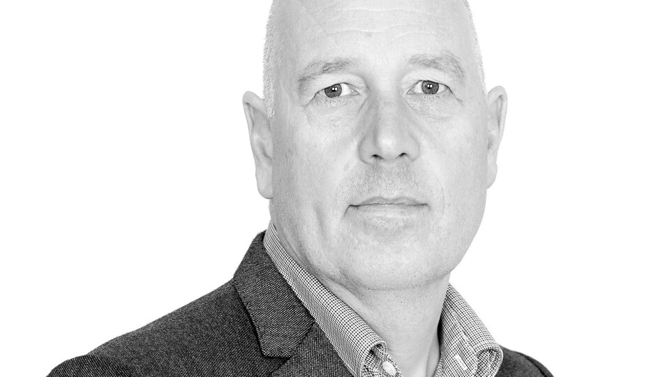OVERGANG PÅ RADIO - IKKE UNDERGANG