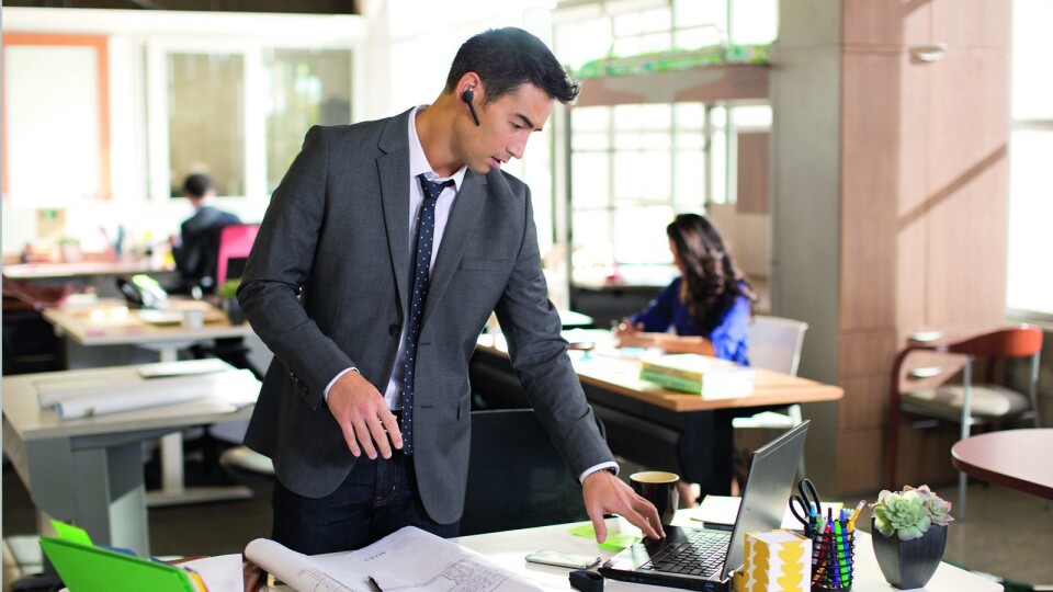 Plantronics hodesett med ANC