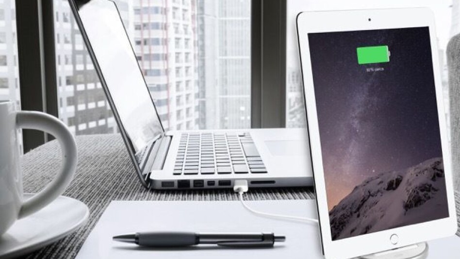 Puro Charge & Sync Desk Holder