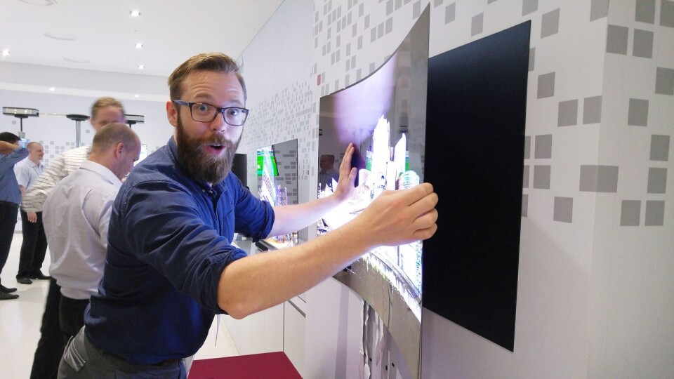 PLAST GIR FLEKSIBEL OLED