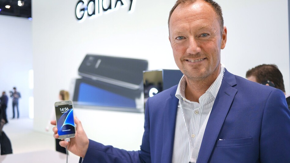 SAMSUNG VENTER MER AV S7 ENN S6