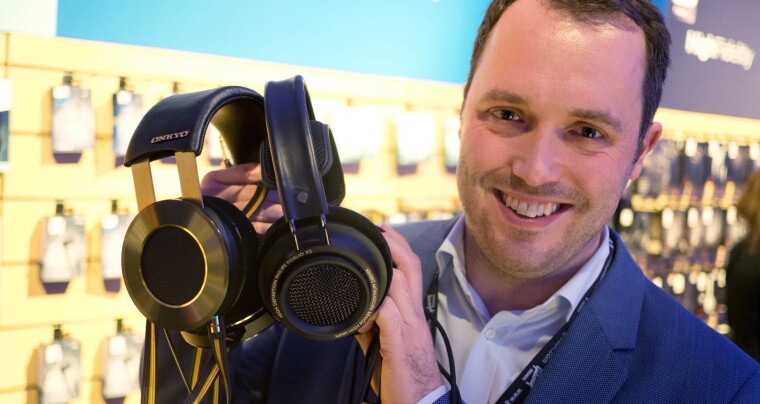 PHILIPS OG ONKYO GIR BREDDE