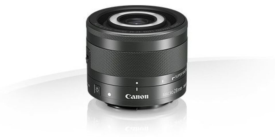 Canon EF-M 28mm f/3.5 Macro IS STM