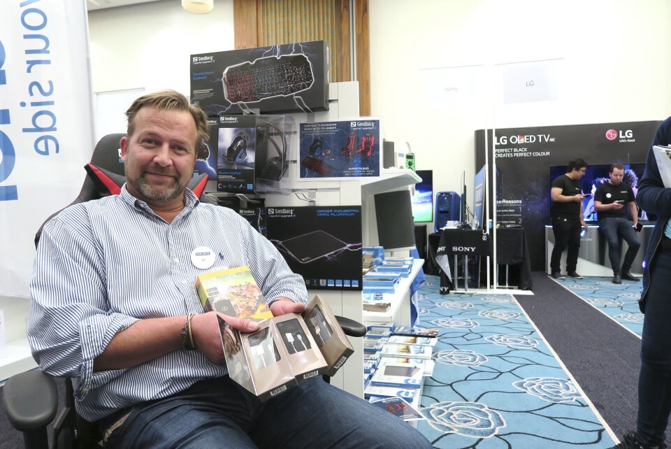 MER TILBEHØR FRA EET