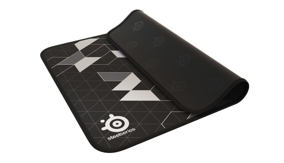 SteelSeries QcK Limited og QcK+ Limited