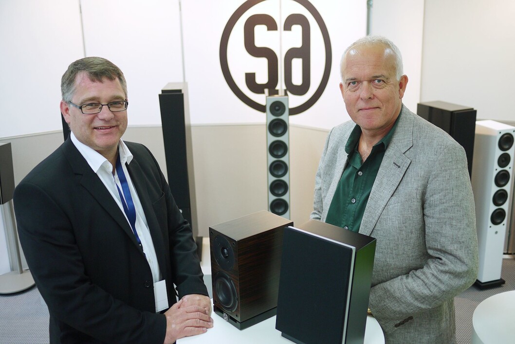 Jan Inge Solheim (t. h.) og Roar Olafsen fotografert hos danske System audio på High End-messen i München i 2011. Foto: Stian Sønsteng Jan Inge Solheim (t. h.) og Roar Olafsen fotografert hos danske System audio på High End-messen i München i 2011. Foto: Stian Sønsteng