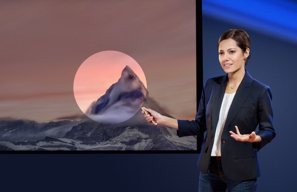 Med den nye klikkeren fra Logitech kan du enkelt markere områder på presentasjonen, og også forstørre dem. Foto: Logitech