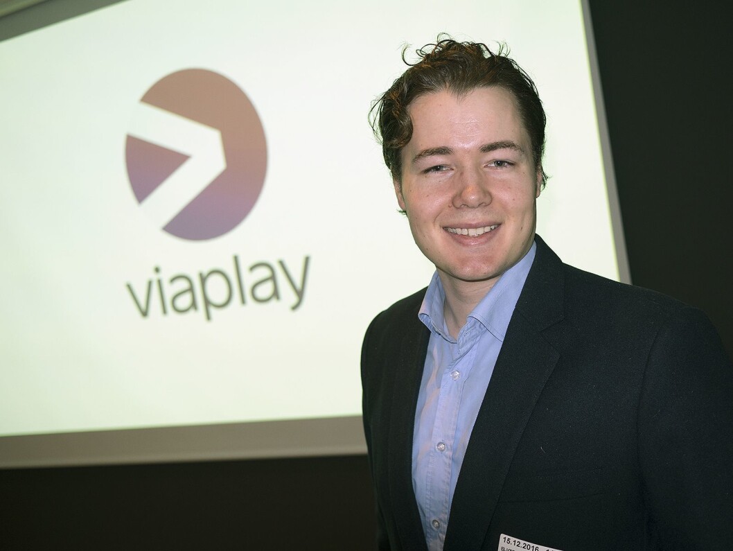 Fredrik Olimb er pressesjef i Viaplay, og fortalte om selskapets virksomhet under julemøtet i lyd- og bildegruppa i Stiftelsen Elektronikkbransjen. Foto: Stian Sønsteng Fredrik Olimb er pressesjef i Viaplay, og fortalte om selskapets virksomhet under julemøtet i lyd- og bildegruppa i Stiftelsen Elektronikkbransjen. Foto: Stian Sønsteng