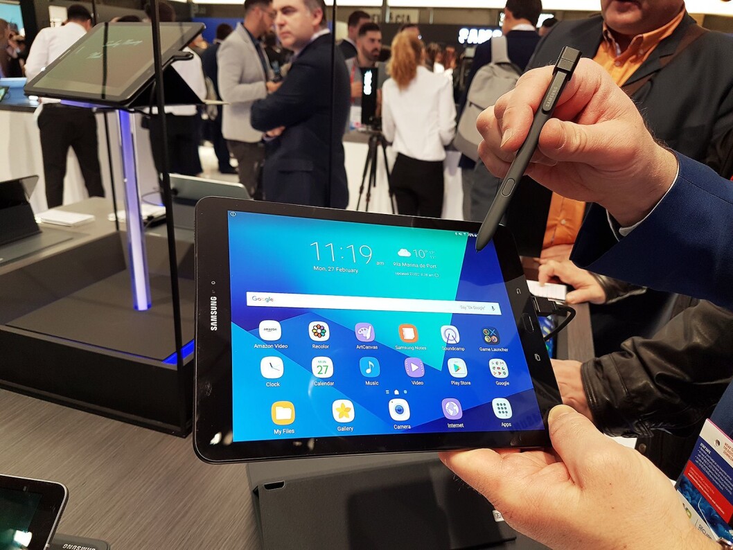 Nye Galaxy Tab S3 er et nettbrett som legger seg i premiumsjiktet, ifølge Samsung. Foto: Marte Ottemo. Nye Galaxy Tab S3 er et nettbrett som legger seg i premiumsjiktet, ifølge Samsung. Foto: Marte Ottemo.