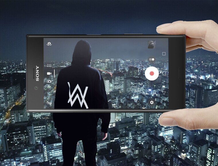 SONY OG ALAN WALKER I TOSPANN