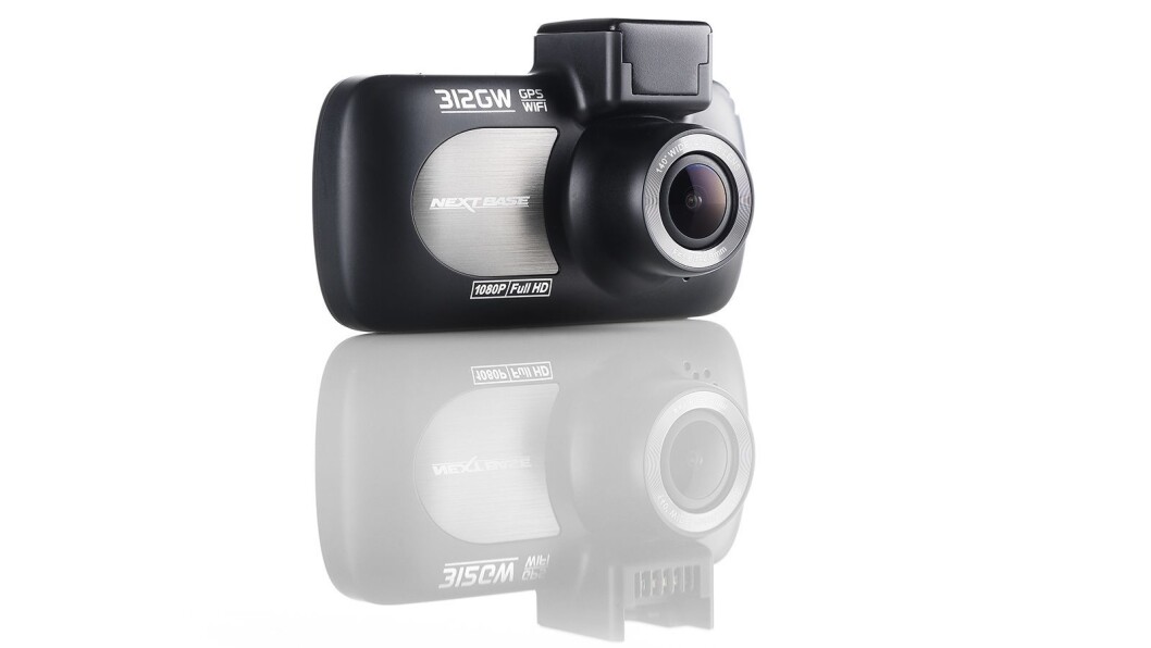 Nextbase NBDVR312GW gjør opptak i full-HD, har 140-graders objektiv, 2,7 tommers skjerm, GPS og wifi med mulighet for tilkopling til mobilapp. Pris: 1.800,-. Nextbase NBDVR312GW gjør opptak i full-HD, har 140-graders objektiv, 2,7 tommers skjerm, GPS og wifi med mulighet for tilkopling til mobilapp. Pris: 1.800,-.
