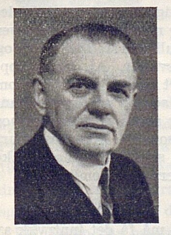 Olaf T. Ranum i Norges Musikkhandlerforbund hilste til NRL i anledning 15 års-jubileet i nr. 6/1939. Olaf T. Ranum i Norges Musikkhandlerforbund hilste til NRL i anledning 15 års-jubileet i nr. 6/1939.