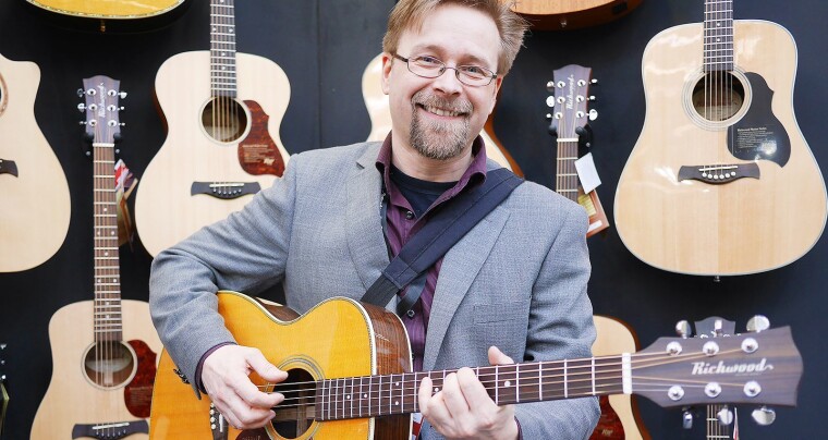 SPESIALISTER PÅ STRENGER OG REKVISITA