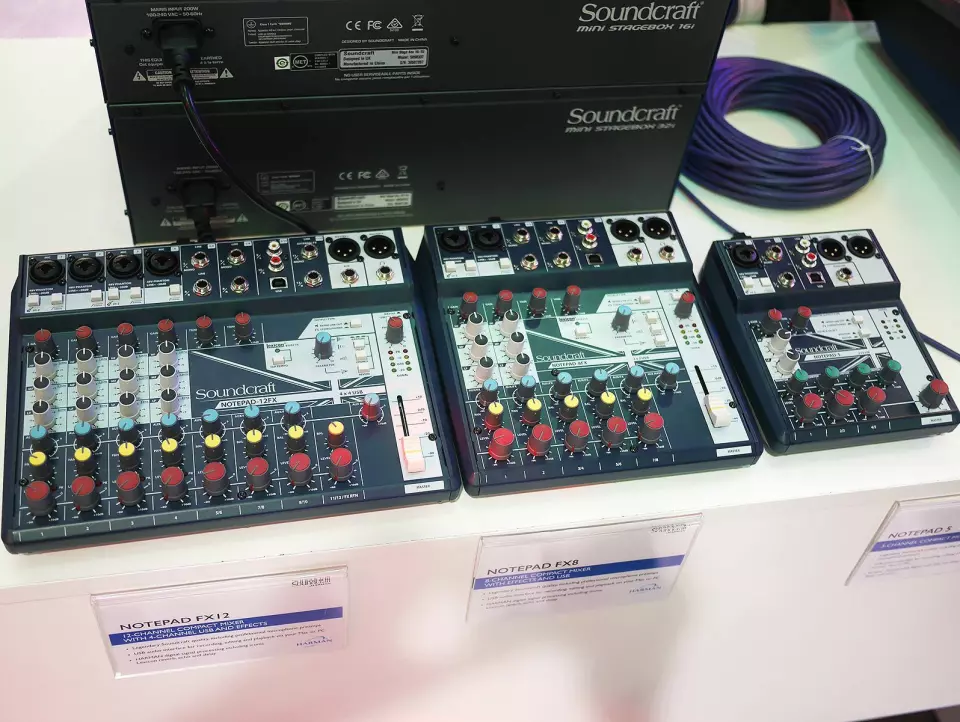 Soundcrafts miksere Notepad S, FX8 og FX12 har én, to og fire mikrofoninnganger.