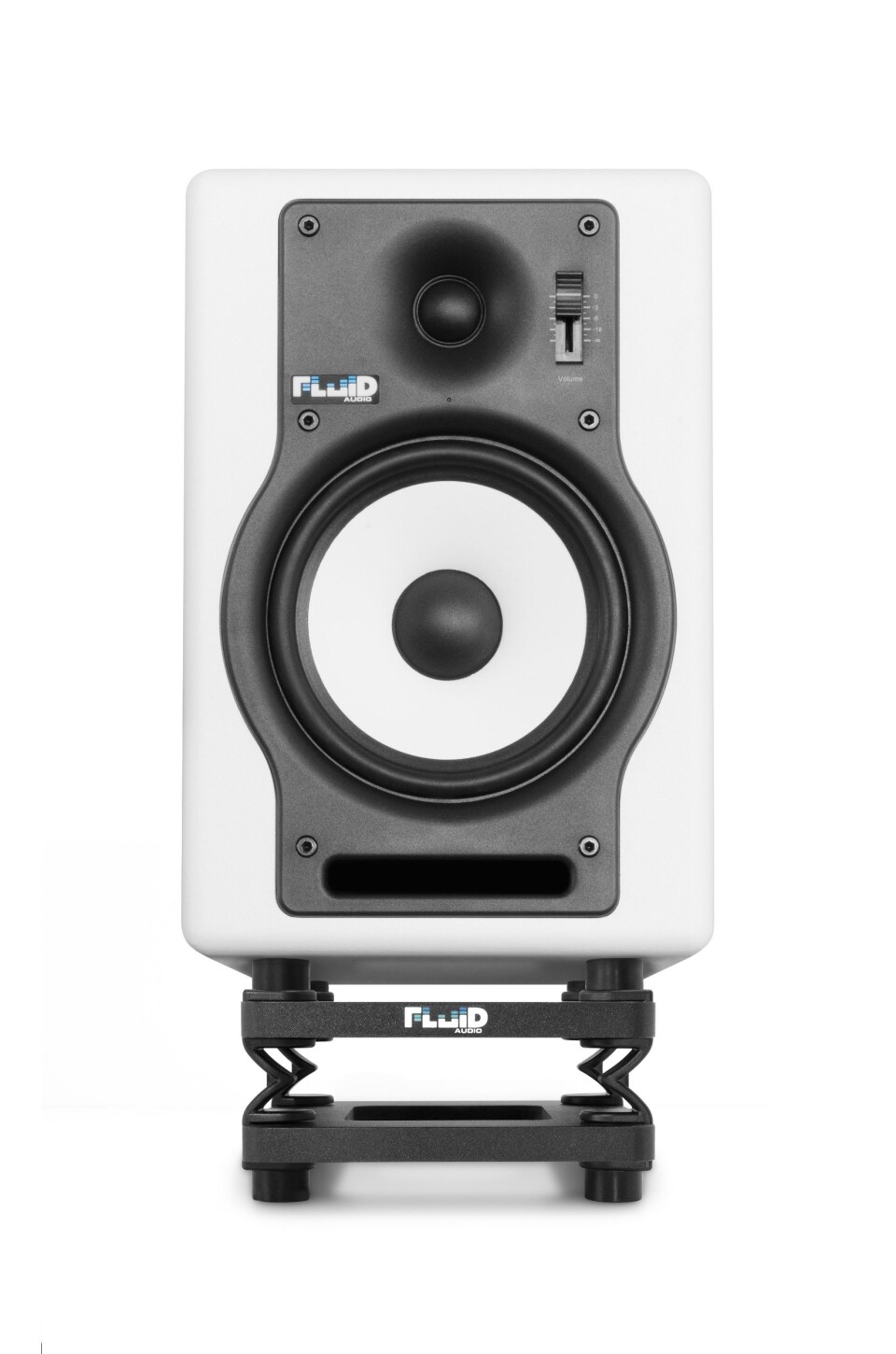 Fluid Audio DS5 stativ i lav posisjon, her med studiomonitoren F5W, som koster 2.500,- per par.