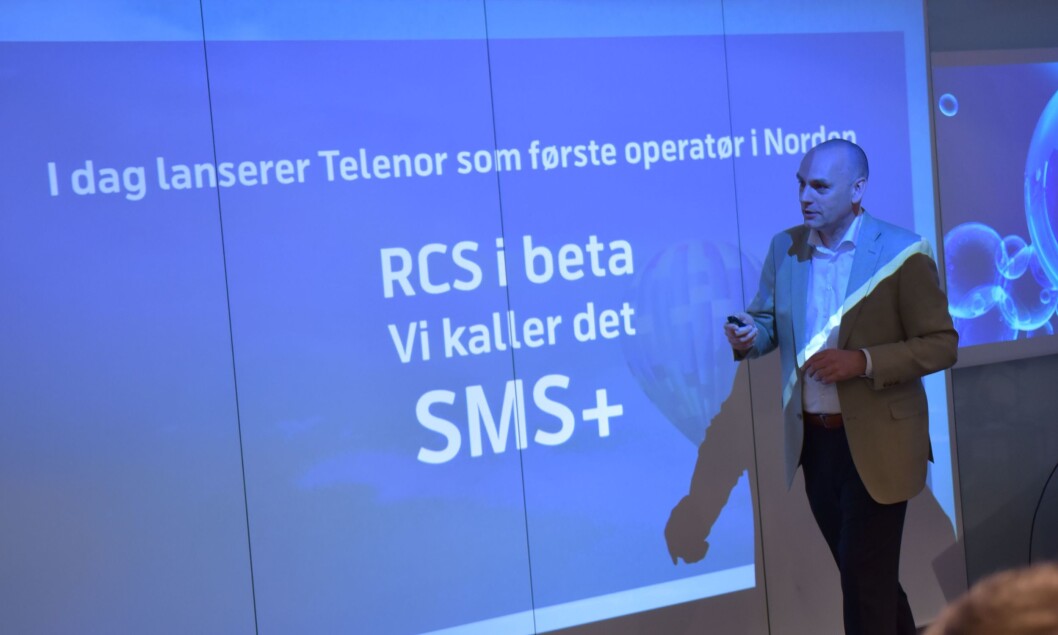 Bjørn Ivar Moen, leder for mobil i Telenor Norge, presenterte den nye løsningen. Foto: Martin Fjellanger/Telenor. Bjørn Ivar Moen, leder for mobil i Telenor Norge, presenterte den nye løsningen. Foto: Martin Fjellanger/Telenor.