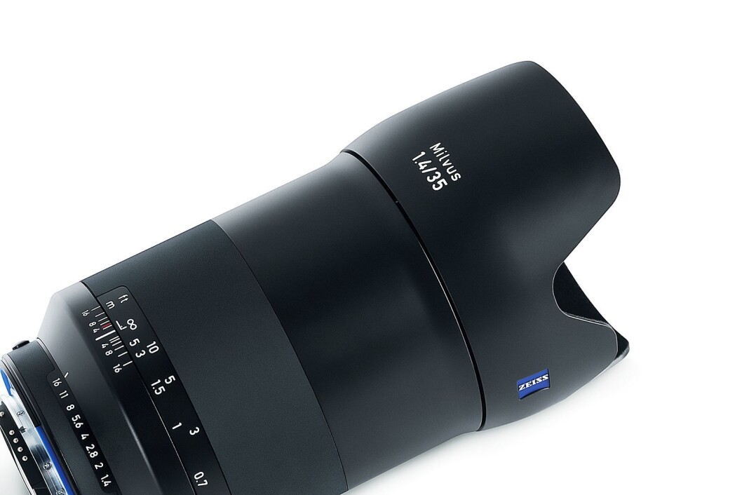 Zeiss Milvus 35mm f/1.4 Zeiss Milvus 35mm f/1.4