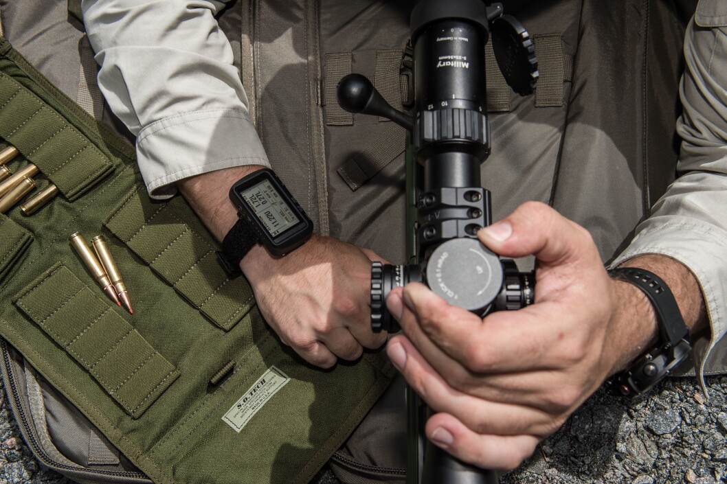 Garmin Foretrex 701 Garmin Foretrex 701