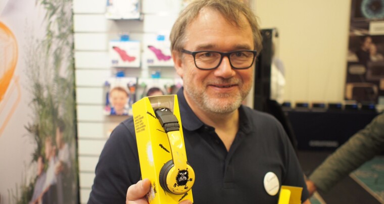 HODETELEFON-SERIE FOR BARN