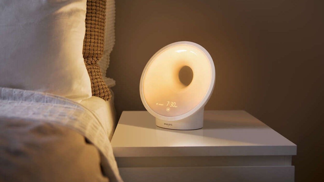 Philips Wake-Up Light HF3653 er kåret til «Årets småelektriske 2017/2018». Foto: Philips Philips Wake-Up Light HF3653 er kåret til «Årets småelektriske 2017/2018». Foto: Philips