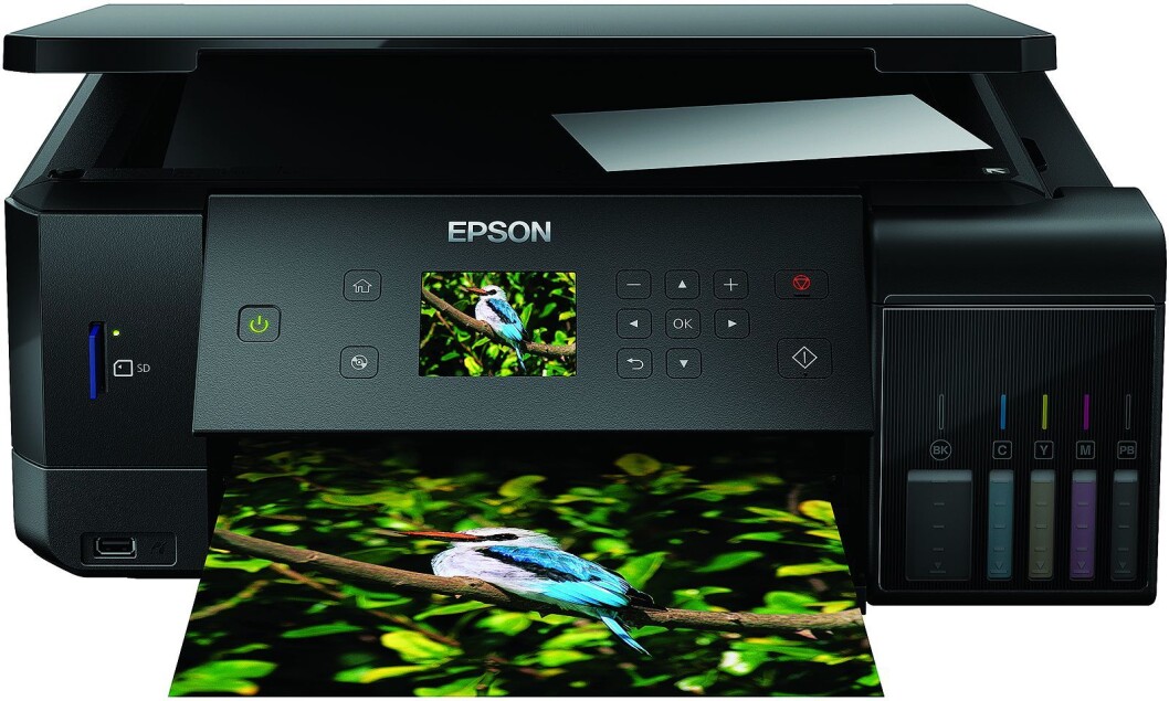 Med Epsons EcoTank-system skal fotoutskriftene bli betraktelig billigere. Her er selskapets nye modell 7700. Foto: Epson. Med Epsons EcoTank-system skal fotoutskriftene bli betraktelig billigere. Her er selskapets nye modell 7700. Foto: Epson.