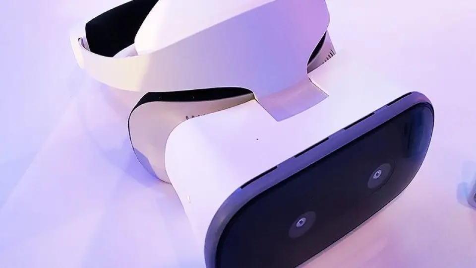 VR-brillen Lenovo Mirage. Foto: Jan Røsholm. VR-brillen Lenovo Mirage. Foto: Jan Røsholm.