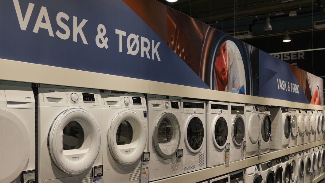 Salget av store hvitevarer faller med to prosent, men omsetningen er relativt stabil. Foto: Stian Sønsteng Salget av store hvitevarer faller med to prosent, men omsetningen er relativt stabil. Foto: Stian Sønsteng