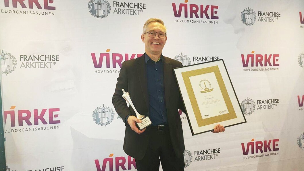 Frank Rune Røvde, franchise-sjef i Elkjøp Norge, var prisvinner da Årets franchisekjede ble kåret. Foto: Gunnar Ervik, Elkjøp Frank Rune Røvde, franchise-sjef i Elkjøp Norge, var prisvinner da Årets franchisekjede ble kåret. Foto: Gunnar Ervik, Elkjøp