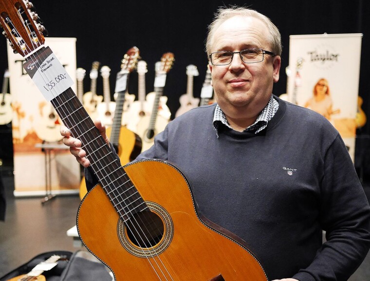 FLAMENCO NEGRA SØKER EIER