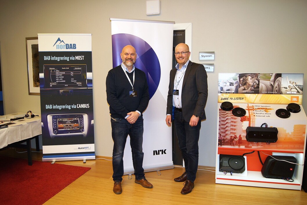 Alf-Morten Engvik (t. v.) i AutoHiFi sammen med Bjørnar Langen fra NRK. Foto: Beate Tiller Alf-Morten Engvik (t. v.) i AutoHiFi sammen med Bjørnar Langen fra NRK. Foto: Beate Tiller
