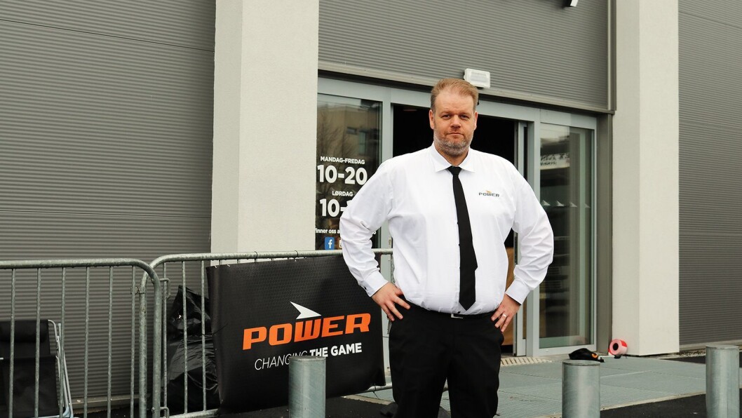 Cato Kjøita er varehussjef ved Power Askim, som åpnet dørene torsdag 5. april. Foto: Power Cato Kjøita er varehussjef ved Power Askim, som åpnet dørene torsdag 5. april. Foto: Power