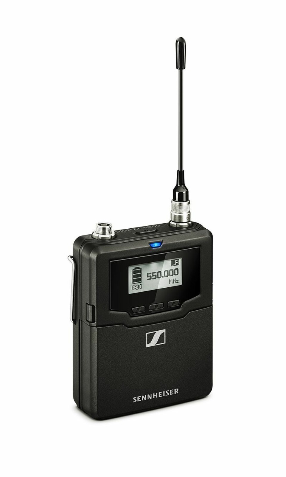 SK 6000 bodypack transmitter er det 74 stykker av i bruk under ESC. Foto: Sennheiser