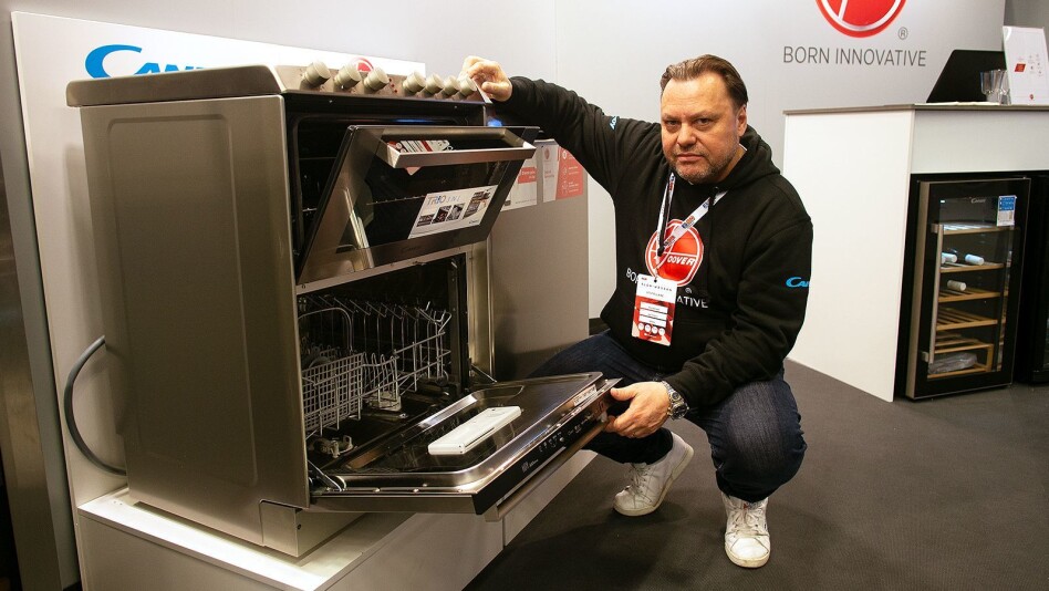 CANDY TRIO: KOMFYR MED OPPVASKMASKIN